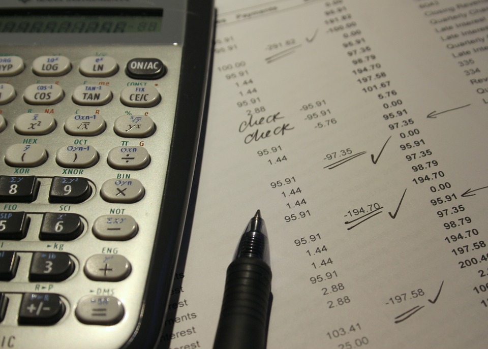 accounting-761599_960_720.jpg